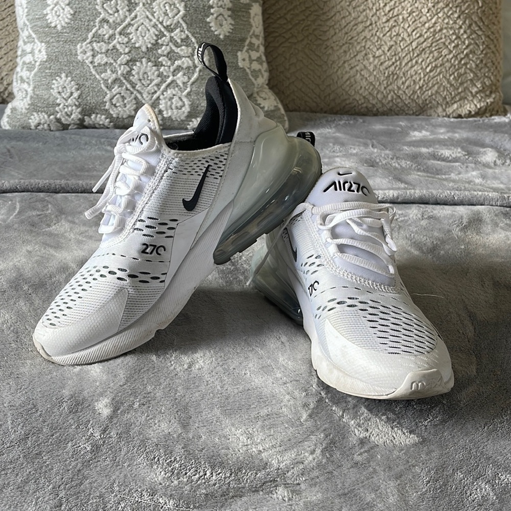 Nike women’s Air Max